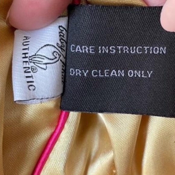 Vintage Y2K Baby Phat Dark Brown & Gold Fur Cropped Teddy with Bell Sleeves! - Picture 8 of 9